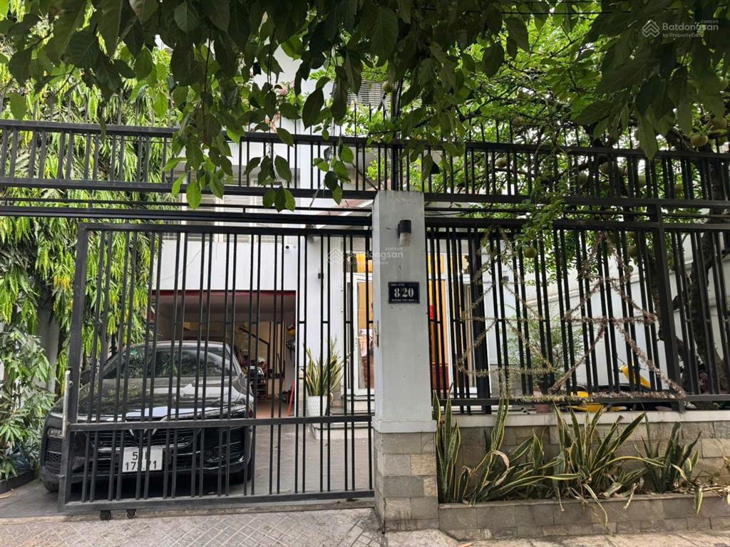 8,2 tỷ sở hữu biệt thự trung tâm thủ đức đất 140m2, 3 tầng