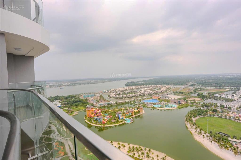 Cho thuê 3pn os5 | opus one 100m2 view công viên 36ha full nội thất giá 30 triệu/tháng