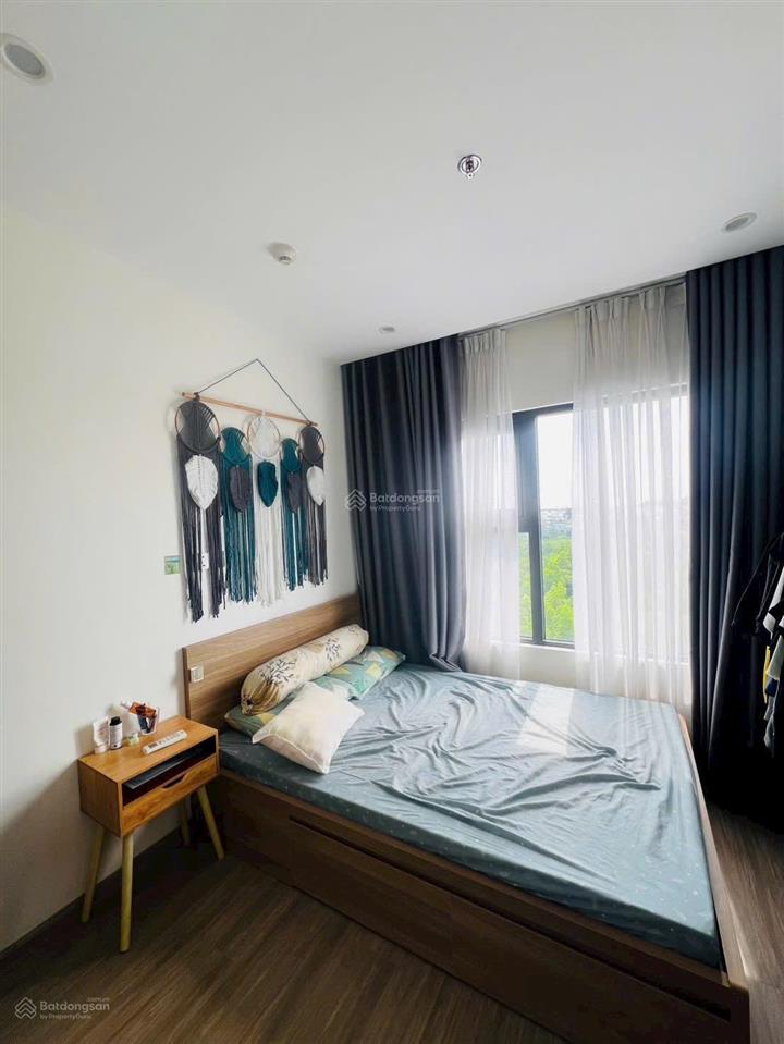 Bán 3pn s5 full nt như hình tầng trung view sông vinhomes grand park 3,2 tỷ btp bên bán sẵn sổ