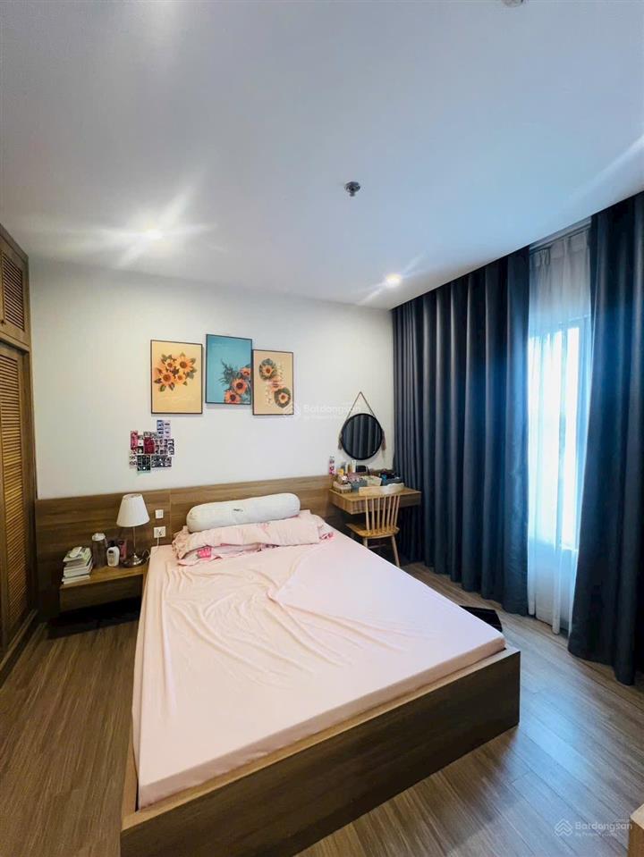 Bán 3pn s5 full nt như hình tầng trung view sông vinhomes grand park 3,2 tỷ btp bên bán sẵn sổ
