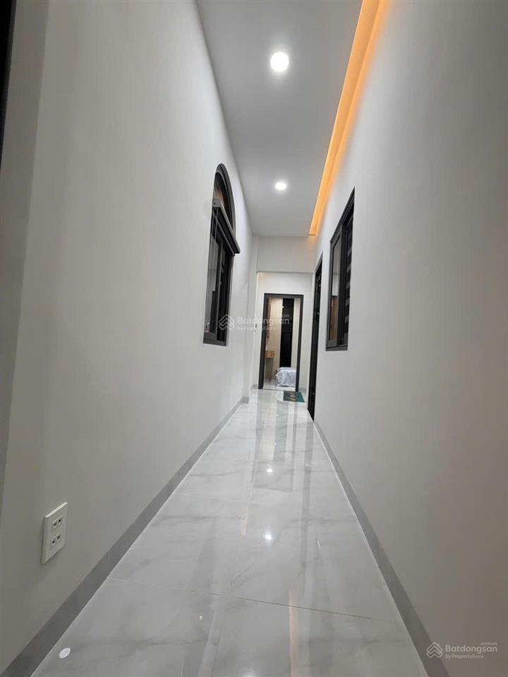 Nhà góc 2 mặt tiền kinh doanh mới hoàn thiện bình tân đường 12, p. bình hưng hòa