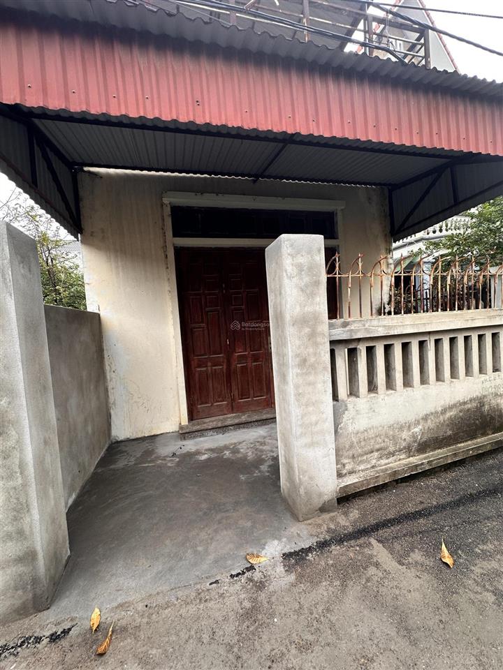 Bán nhà 2 tầng lô góc diện tích 85m2 mặt tiền hơn 5m, trung tâm quế phường kim bảng mới