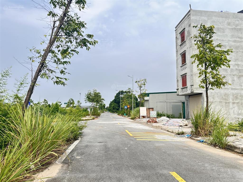 Bán lô góc vip hướng nam đô thị đại cương