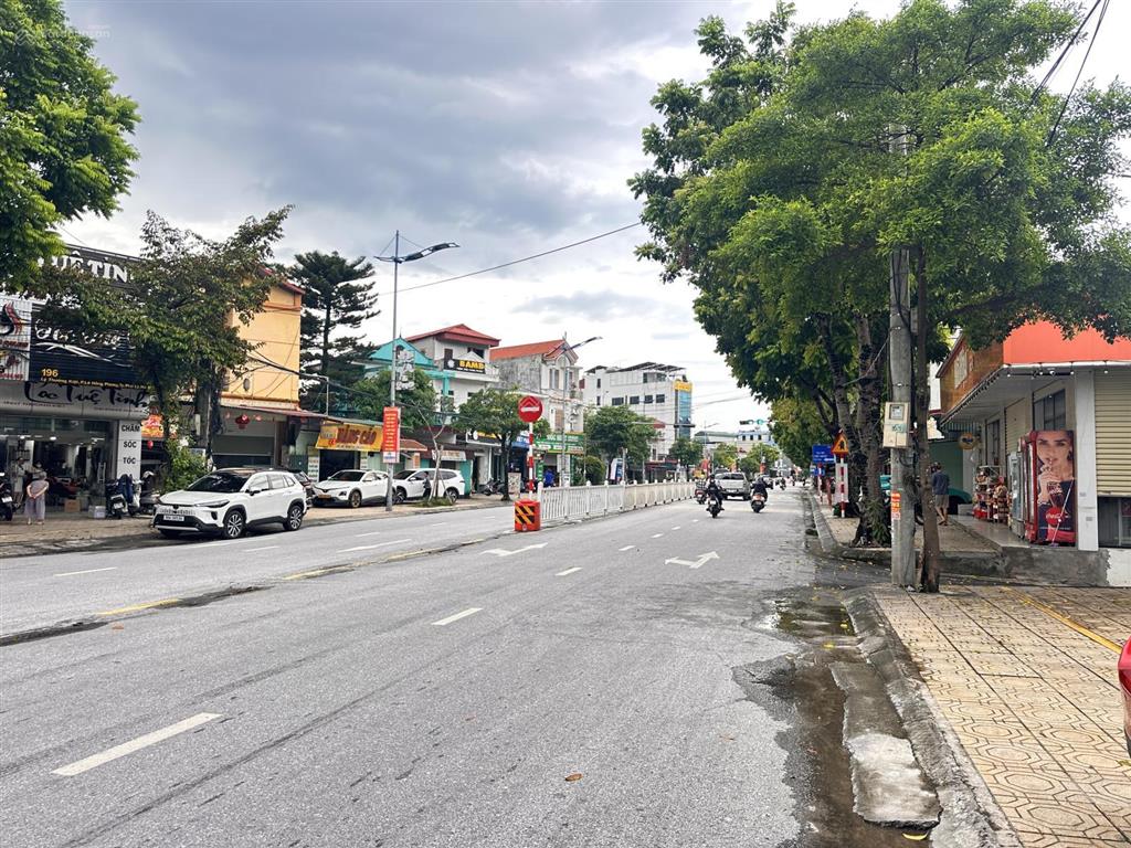 Bán đất mặt đường lý thường kiệt đoạn ngã 3 đh công nghiệp