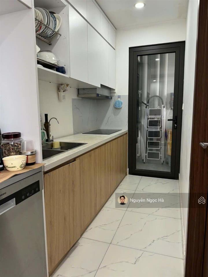 Cho thuê cc green park trần thủ độ, giá tốt 9 triệu, 52m2, 2pn, 2wc, view hồ yên sở