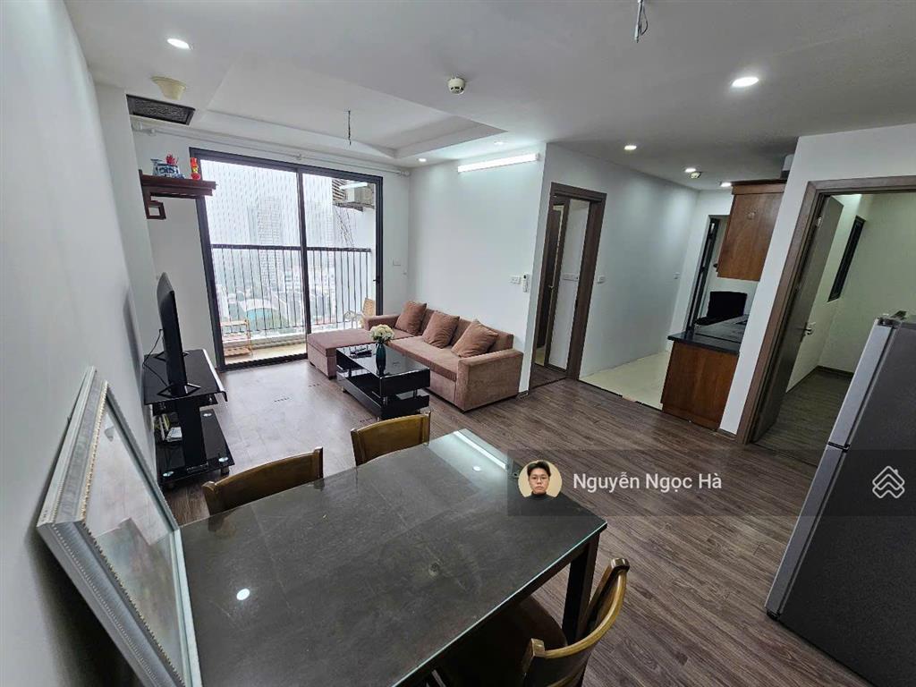 Cho thuê căn hộ cc 2pn, 2wc, 70m2, 12 triệu, giá cực tại helios tower 75 tam trinh