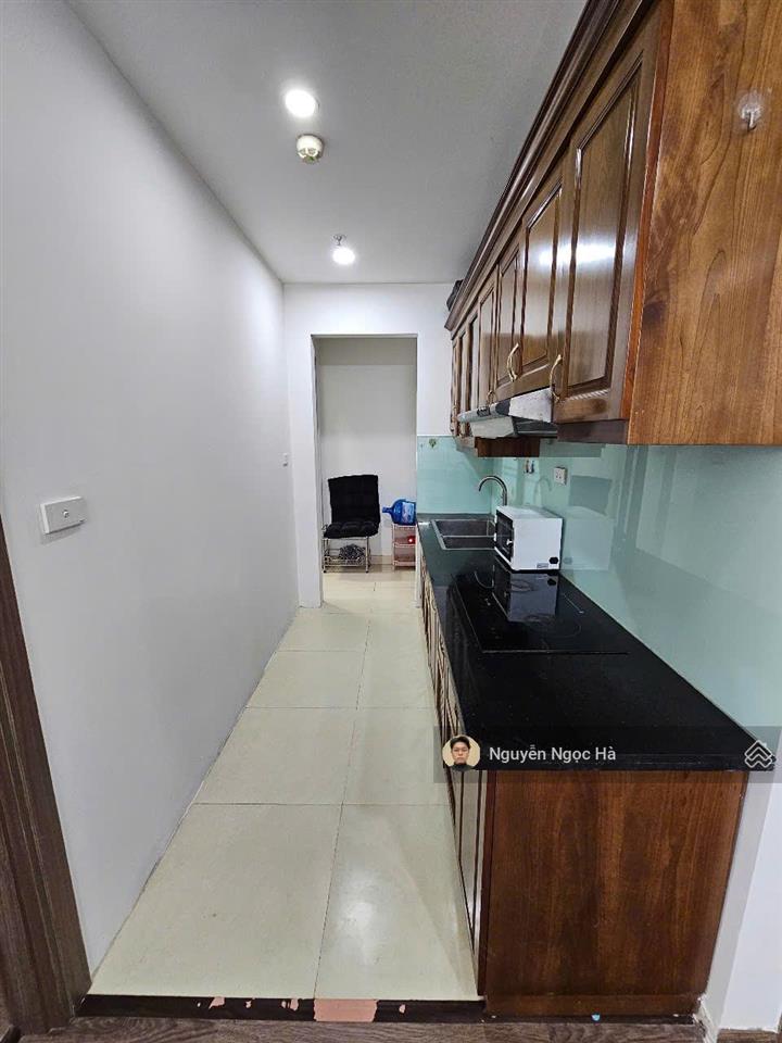 Cho thuê căn hộ cc 2pn, 2wc, 70m2, 12 triệu, giá cực tại helios tower 75 tam trinh