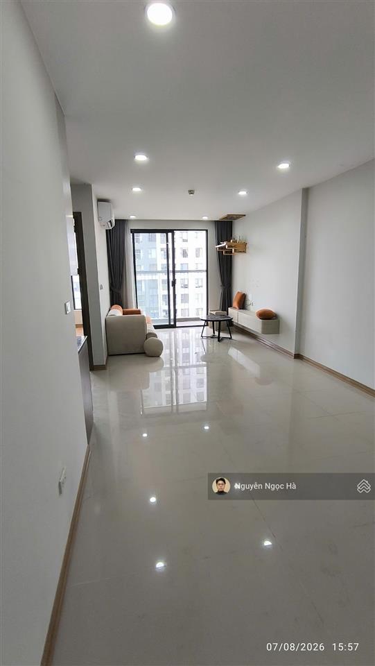 Cho thuê cc rose town 79 ngọc hồi, 9,5 triệu, 79m2, 2pn có ban công view đẹp, giá siêu hời
