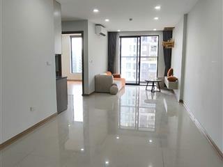 Cho thuê cc rose town 79 ngọc hồi, 9,5 triệu, 79m2, 2pn có ban công view đẹp, giá siêu hời
