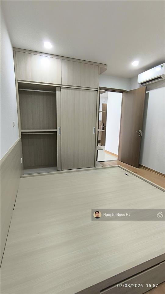 Cho thuê cc rose town 79 ngọc hồi, 9,5 triệu, 79m2, 2pn có ban công view đẹp, giá siêu hời
