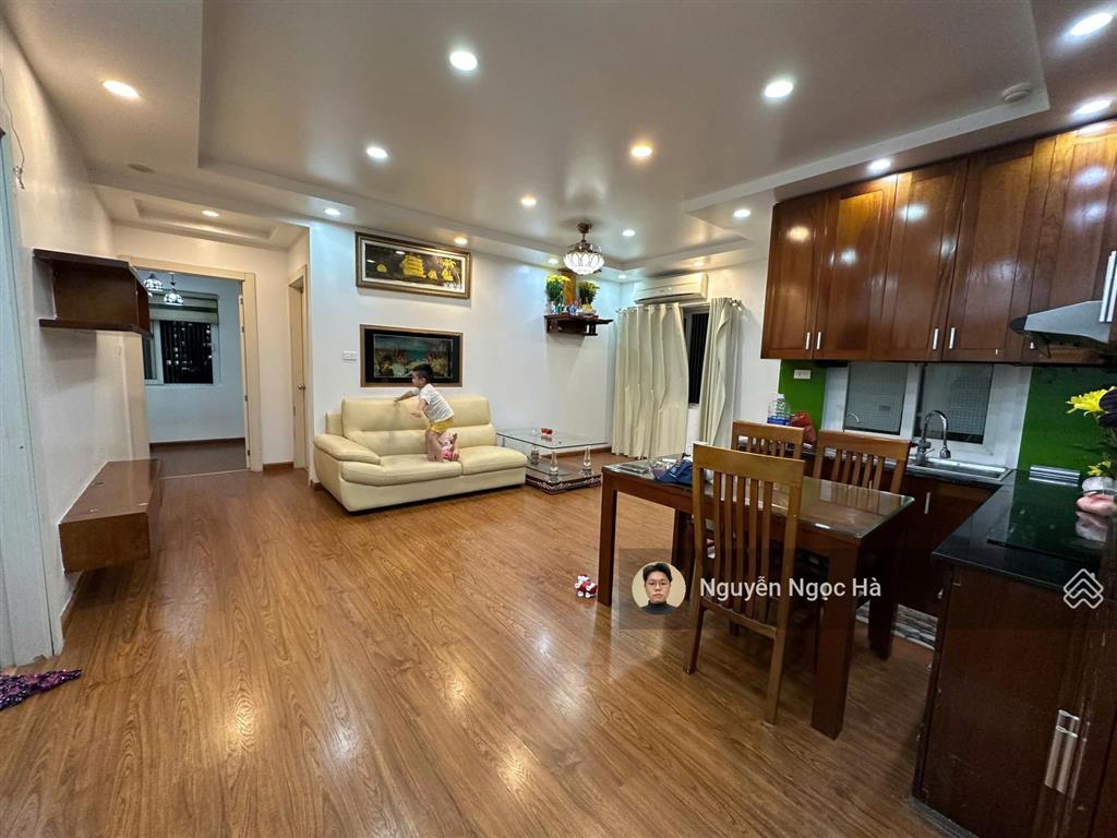 Cho thuê ch 3pn, 2wc, 80m2 tại south tower, 10 triệu phù hợp ở nhóm