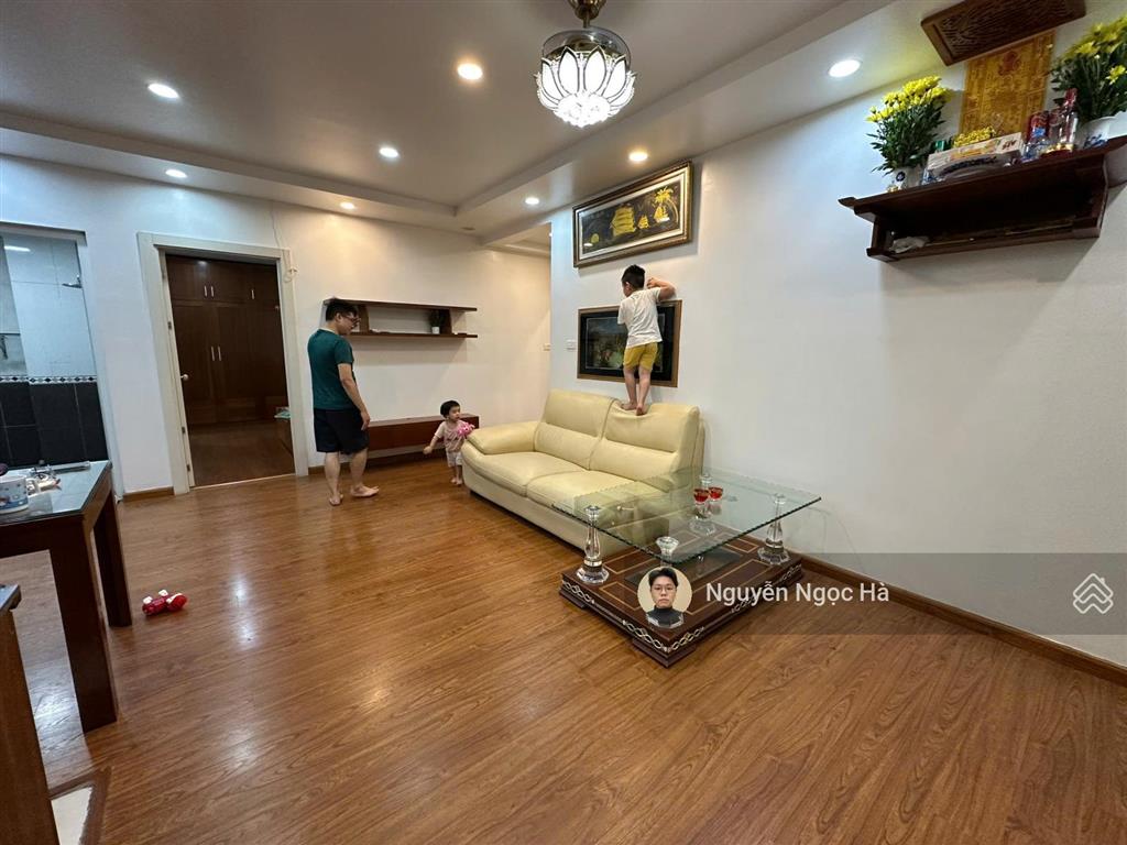 Cho thuê ch 3pn, 2wc, 80m2 tại south tower, 10 triệu phù hợp ở nhóm