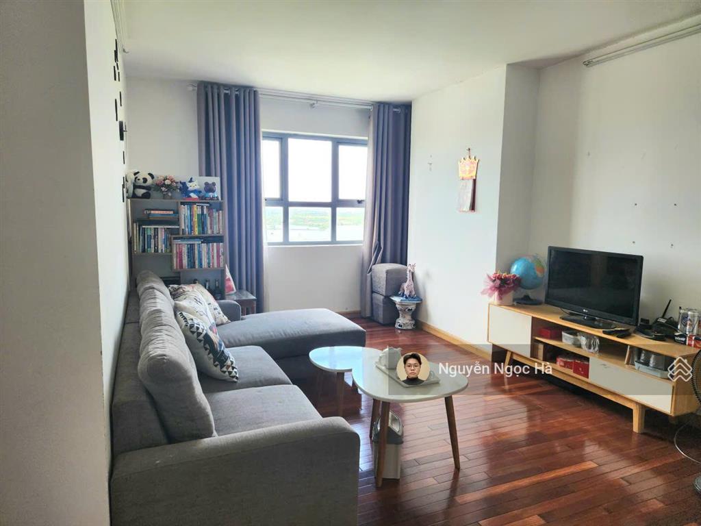 Cho thuê căn hộ 83m2, 3pn, đủ đồ, 9 triệu, tại tứ hiệp plaza, giá siêu hời, dọn vào ở luôn