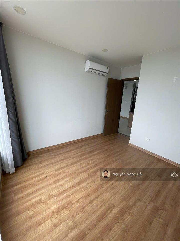 Chính chủ bán chung cư rose town 79 ngọc hồi, 66m2, view thành phố, tầng trung 2pn sổ đỏ, 4,56 tỉ