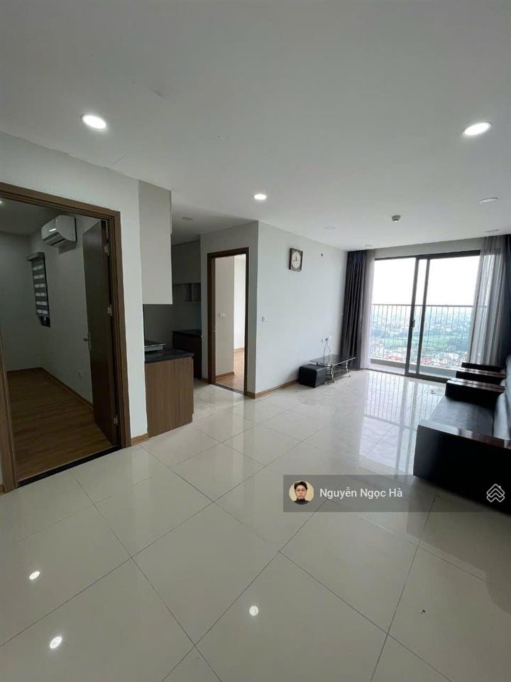Chính chủ bán chung cư rose town 79 ngọc hồi, 66m2, view thành phố, tầng trung 2pn sổ đỏ, 4,56 tỉ