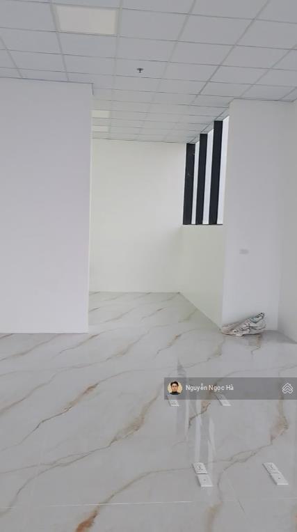 Cho thuê văn phòng cơ bản tại rose town 79 ngọc hồi, 24 triệu, 120 m2, tiện set up