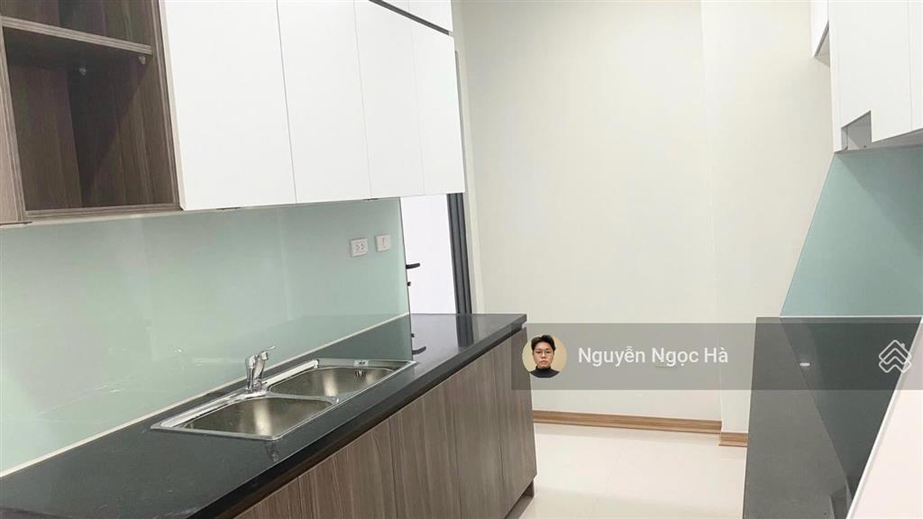 Cho thuê cc 3pn, 2wc, 88m2 tại rose town 79 ngọc hồi, giá cực chất 13 triệu