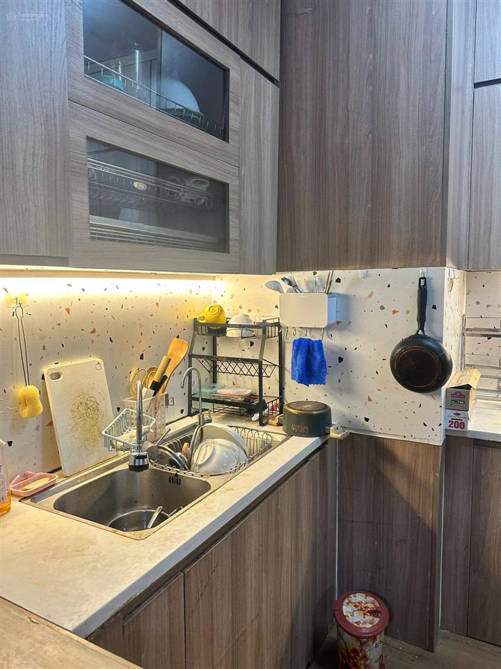 Cho thuê cc 2pn, 1wc, 65m2 tại chung cư cầu tiên, 1277 giải phóng 8 triệu vnd
