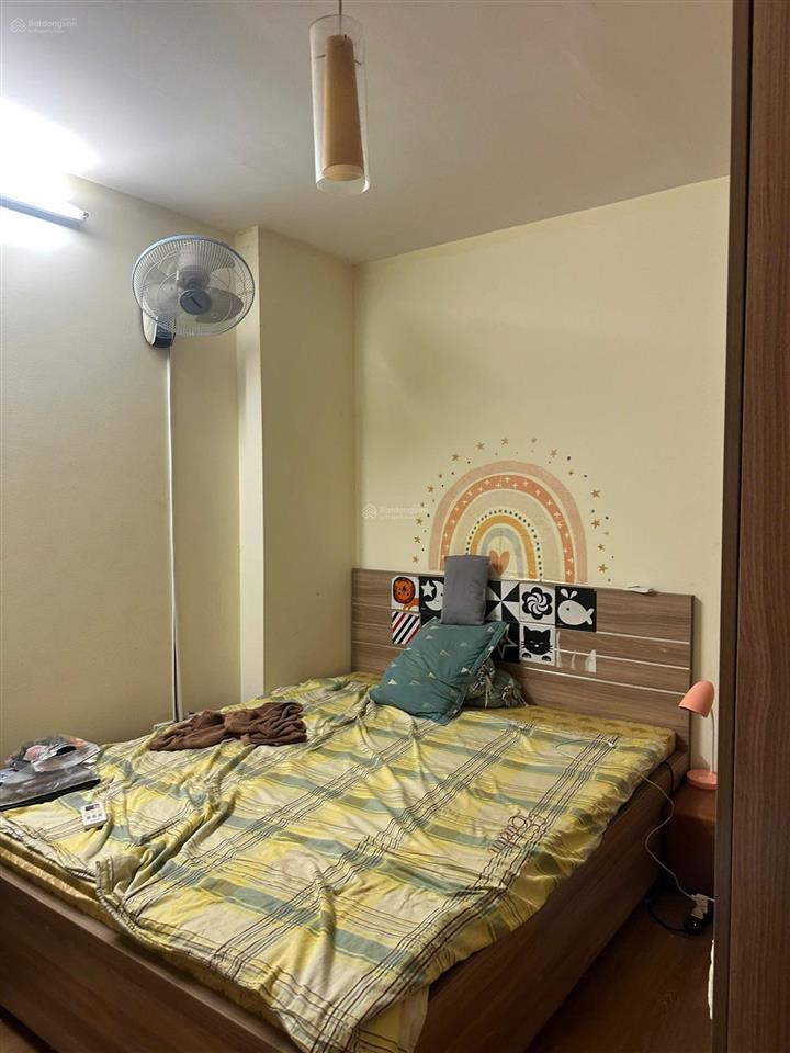 Cho thuê cc 2pn, 1wc, 65m2 tại chung cư cầu tiên, 1277 giải phóng 8 triệu vnd