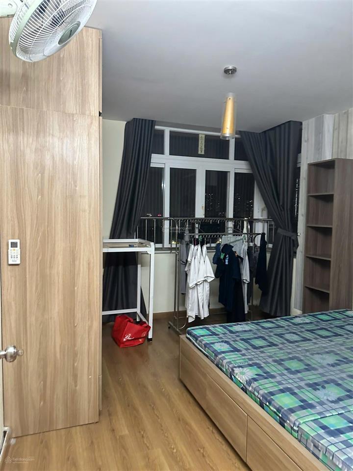 Cho thuê cc 2pn, 1wc, 65m2 tại chung cư cầu tiên, 1277 giải phóng 8 triệu vnd