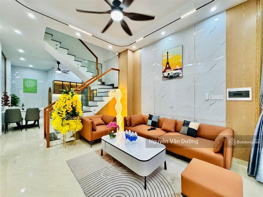 Nhanh chân! phố xã đàn, nhà thoáng sáng full nội thất, cách ô tô 40m, gần phố, dt 37m2 * 5 tầng