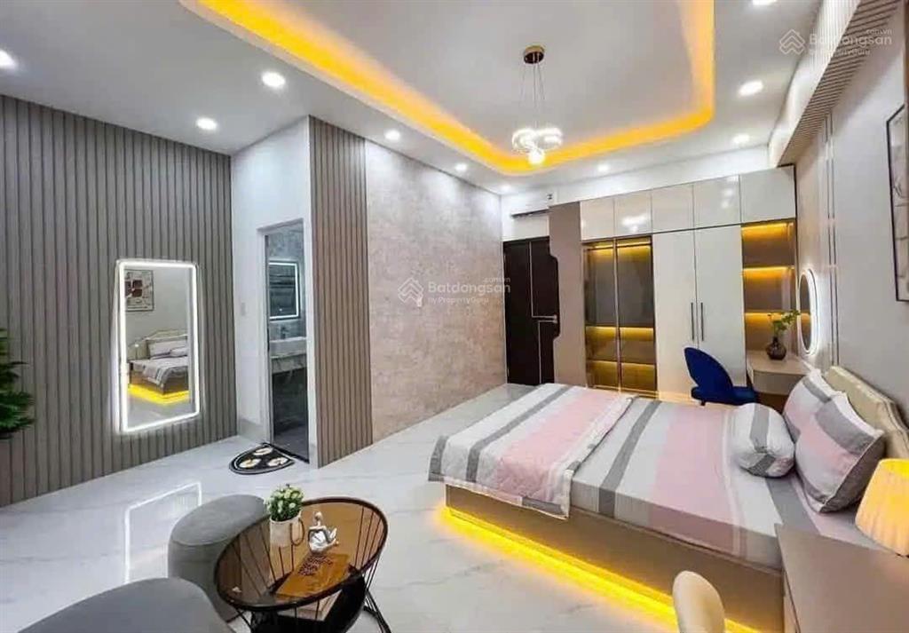 Nhanh chân! phố pháo đài láng, lô góc, ô tô đỗ gần, ngõ thông kinh doanh, gần mặt phố, 41m2 x 5t