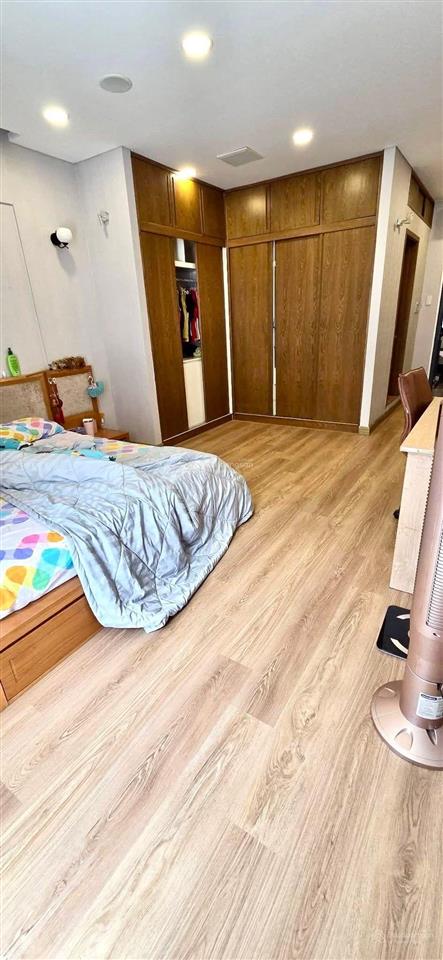 Giá cực hời! nhà phố an trạch, lô góc 2 thoáng, nhà dân xây ở ngay, cách ô tô 40m, 38m2 * 5 tầng