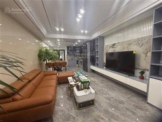 Nhà riêng phố cát linh, lô góc thoáng sáng, ngõ thông, cách ô tô 45m, gần mặt phố, dân xây, 38m2*5t