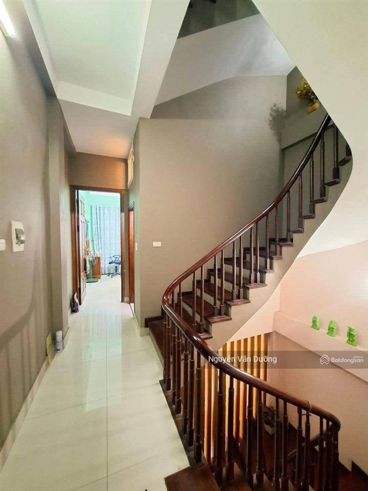 Bán gấp! lô góc phố xã đàn, ngõ thông thoáng, trước nhà rộng 3m, ô tô đỗ gần, sân xe riêng 41m2*5t