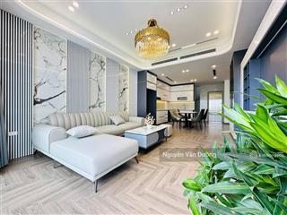 Đón tết! hào nam  gần ga cát linh, ngõ thông kd, thang máy, 1p ra ôtô, ở ngay, qh ổn định, 43m2*6t