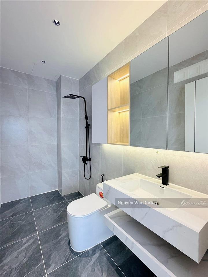 Bán nhà cát linh  giảng võ, 20m ra phố, ô tô đỗ, ngõ ba gác, lô góc 2 thoáng, ở ngay, 38m2*5t