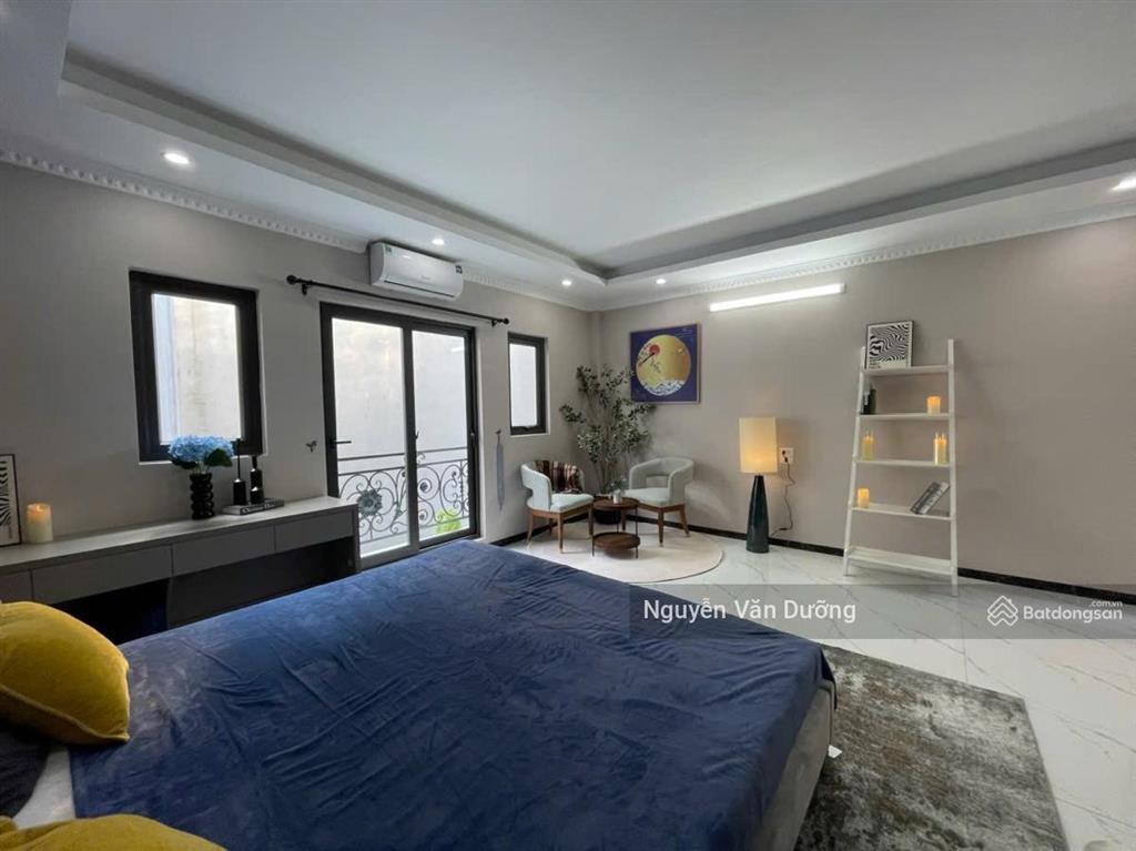 Bán nhà cát linh  giảng võ, 20m ra phố, ô tô đỗ, ngõ ba gác, lô góc 2 thoáng, ở ngay, 38m2*5t