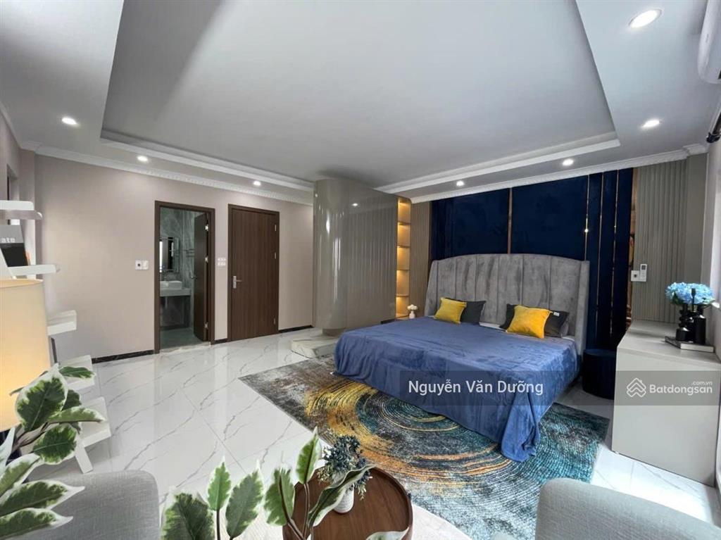 Bán nhà cát linh  giảng võ, 20m ra phố, ô tô đỗ, ngõ ba gác, lô góc 2 thoáng, ở ngay, 38m2*5t
