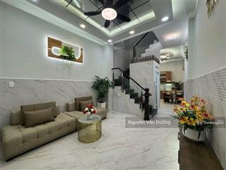 Bán nhà cát linh  giảng võ, 20m ra phố, ô tô đỗ, ngõ ba gác, lô góc 2 thoáng, ở ngay, 38m2*5t