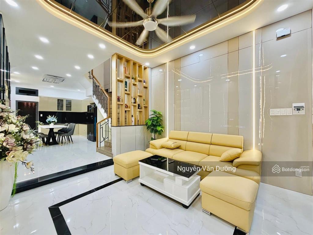 Nhà riêng phố thái thịnh, ô tô đỗ gần, ngõ nông gần phố, dân xây mới ở ngay, sân xe riêng, 41m2*5t