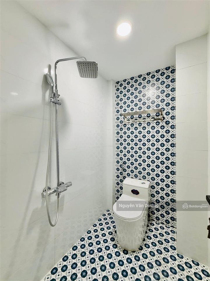 Nhà riêng phố thái thịnh, ô tô đỗ gần, ngõ nông gần phố, dân xây mới ở ngay, sân xe riêng, 41m2*5t