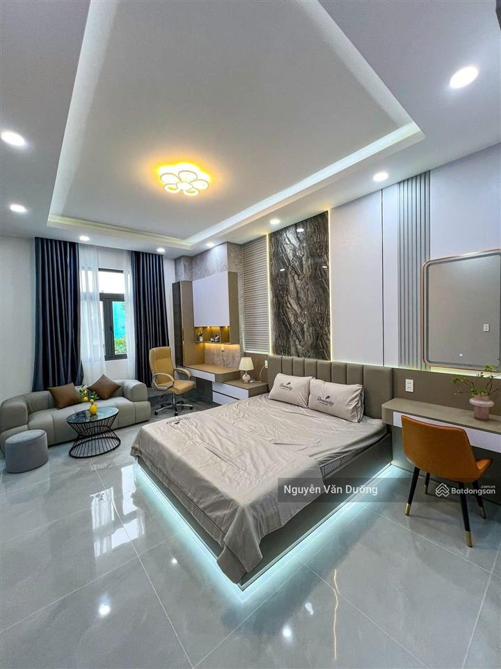 Phố vip chùa bộc, 30m ra phố, ô tô đỗ gần, lô góc, nhà dân xây, sân xe, 40m2*5t, giá 8.2 tỷ