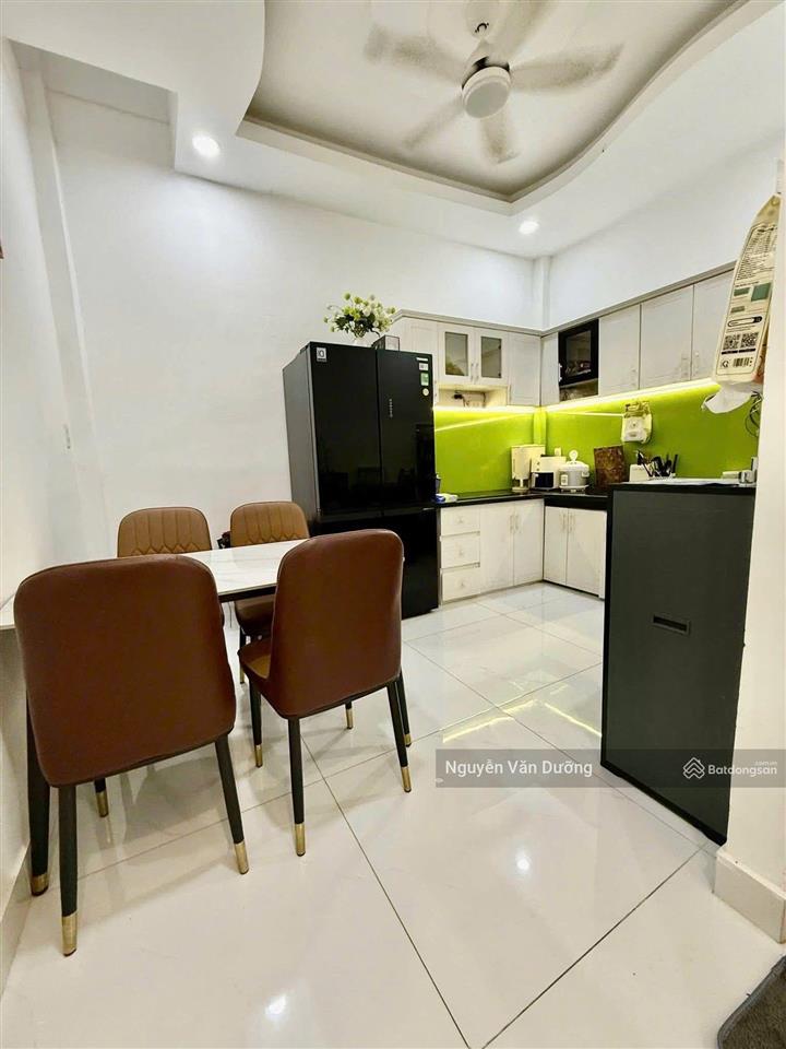 Quá hiếm! phố huỳnh thúc kháng, phân lô, ngõ rộng thoáng, ô tô đỗ gần, sân xe riêng, ko qh, 40m2*5t