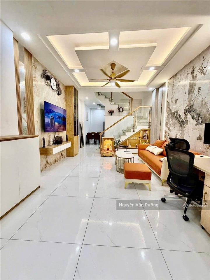 Quá hiếm! phố huỳnh thúc kháng, phân lô, ngõ rộng thoáng, ô tô đỗ gần, sân xe riêng, ko qh, 40m2*5t