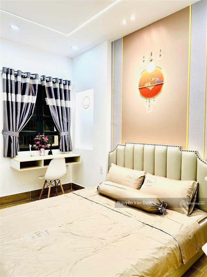 Bán nhà an trạch, sát phố, ngõ ba gác thông, nhà dân xây mới, sân xe riêng, sổ đẹp, dt 37m2*5t
