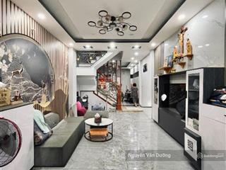 Giảm sâu! phố chùa láng, 2 thoáng, mặt ngõ nông gần phố, cách ô tô 35m, sân xe riêng, 42m2 * 5t