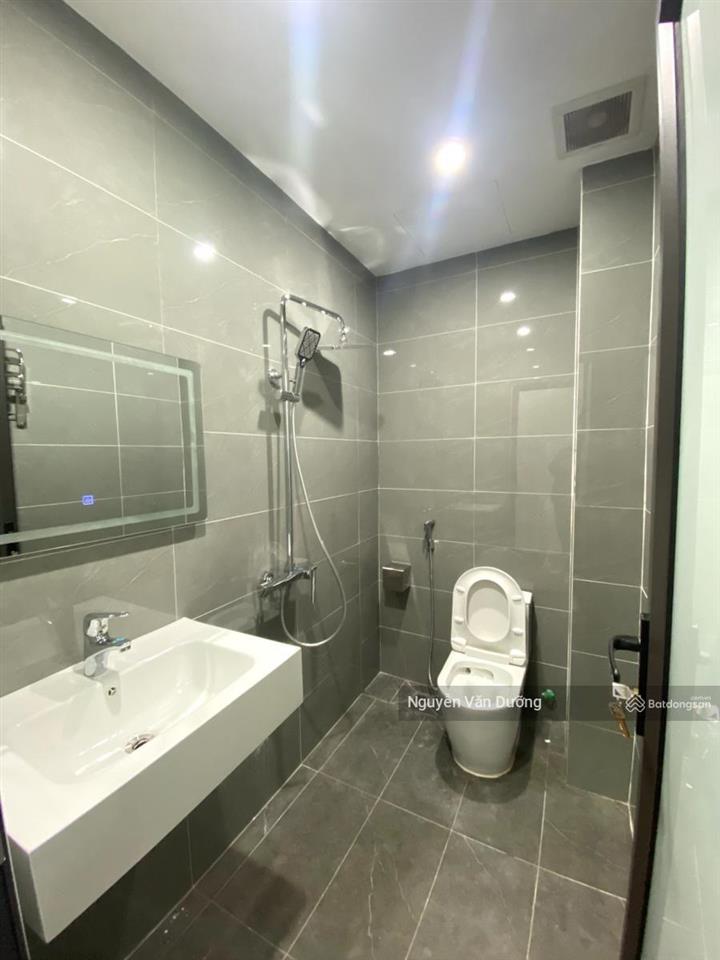 Giá mềm! phố nguyễn chí thanh, lô góc 2 thoáng, ngõ thông kd, mặt tiền rộng, gần ô tô, dt 42m2*5t