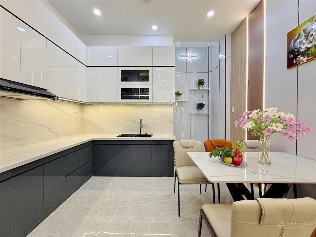 Quá hiếm! lô góc phố đoàn thị điểm, đẹp ở ngay, ô tô 30m, ngõ thông kinh doanh, dân xây, 38m2*5t