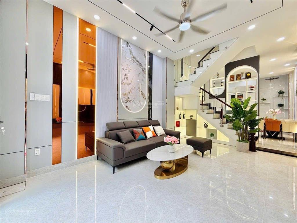 Quá hiếm! lô góc phố đoàn thị điểm, đẹp ở ngay, ô tô 30m, ngõ thông kinh doanh, dân xây, 38m2*5t
