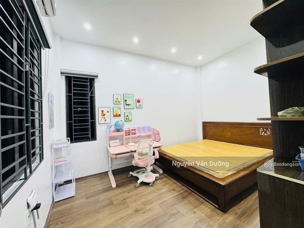 Giảm sâu! nhà riêng tôn thất tùng, ngõ to thông thoáng, 35m ra ô tô, mới đẹp, 40m*5t nhỉnh 7 tỷ