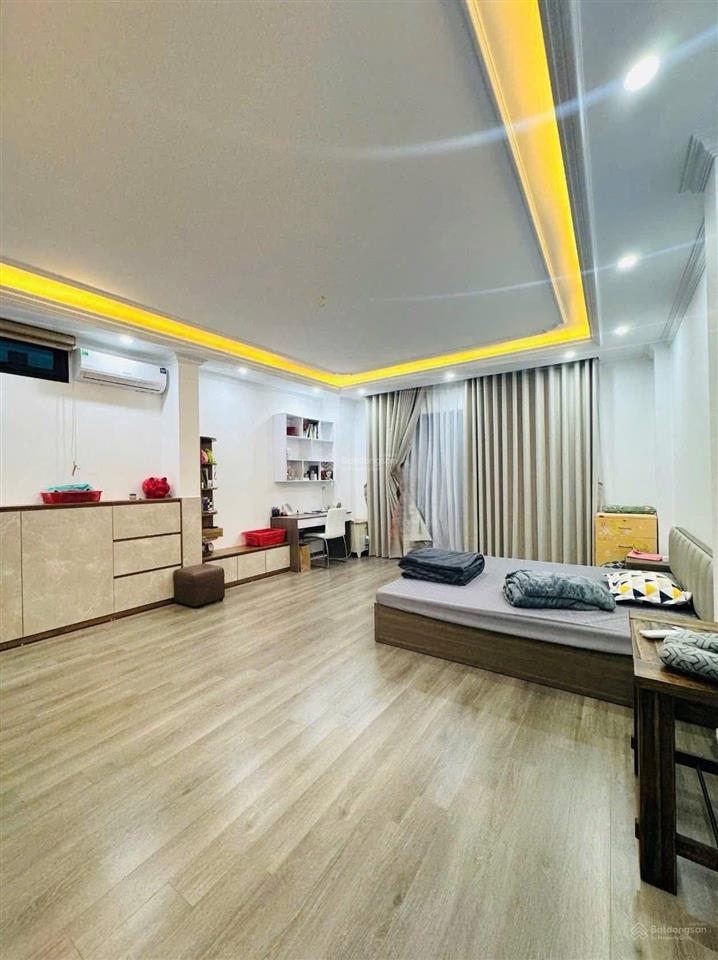 Bán mặt ngõ phố thành công, 2 thoáng nhà đẹp ở ngay, ô tô tránh 30m, ngõ thông kinh doanh, 38m2* 5t