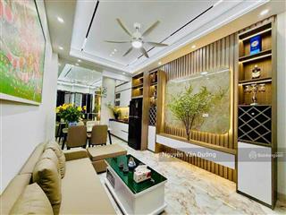 Nhà riêng hào nam, ngõ kinh doanh, xe 3 gác tránh, vài bước mặt phố, sân xe, sổ vuông, mới, 41m2*5t