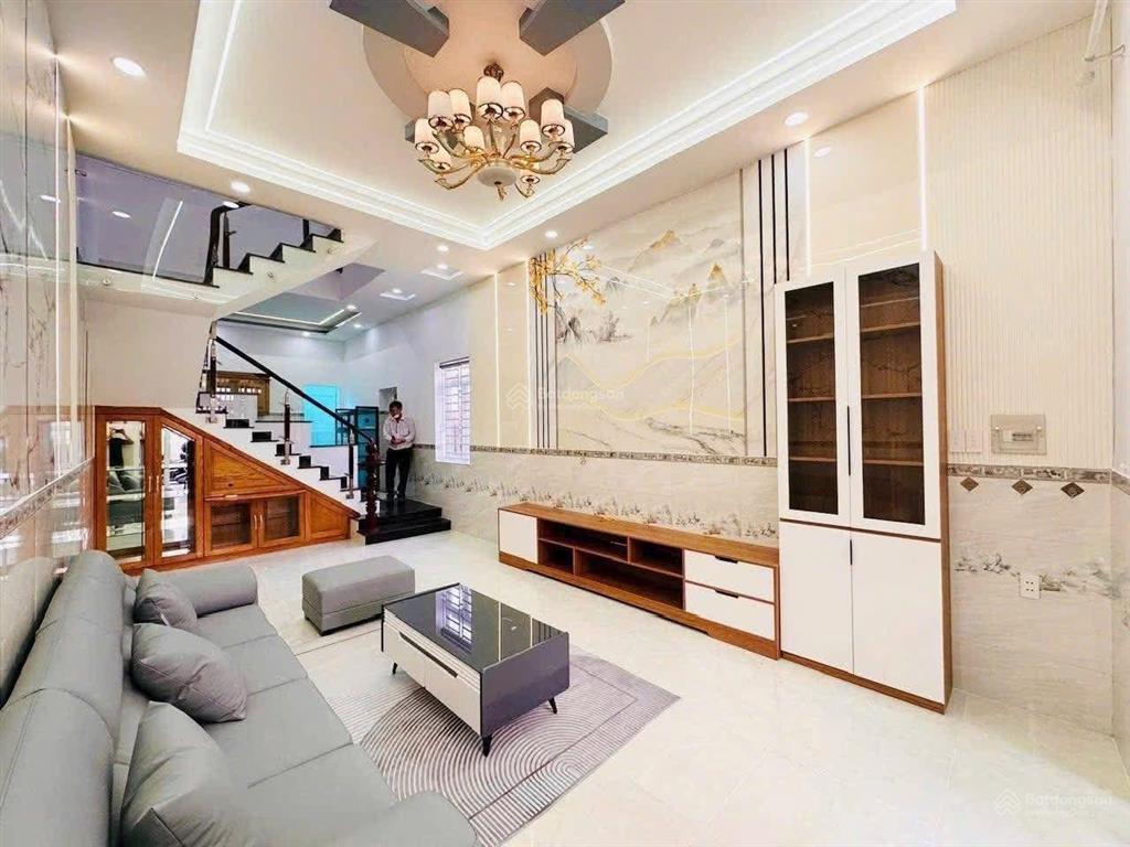 Bay nhanh phố tây sơn, nhà đẹp full nội thất ở ngay, ngõ thông gần phố, cách ô tô 35m, 40m2*5t