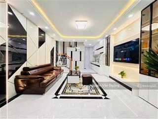 Bán nhanh! lô góc phố vũ thạnh, nhà đẹp ở ngay, cách ô tô 30m, gần mặt phố, dt 40m2 * 5 tầng