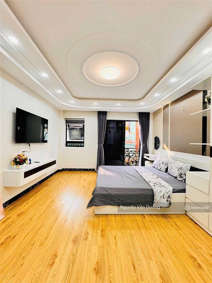 Bán nhanh! lô góc phố vũ thạnh, nhà đẹp ở ngay, cách ô tô 30m, gần mặt phố, dt 40m2 * 5 tầng